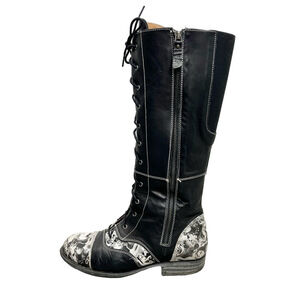 Portofino Canada black leather lace up newsprint detail tall flat boots EU 37